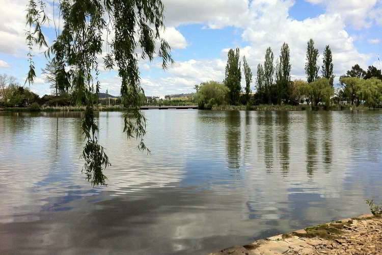 Озеро Берли-Гриффин в Канберре