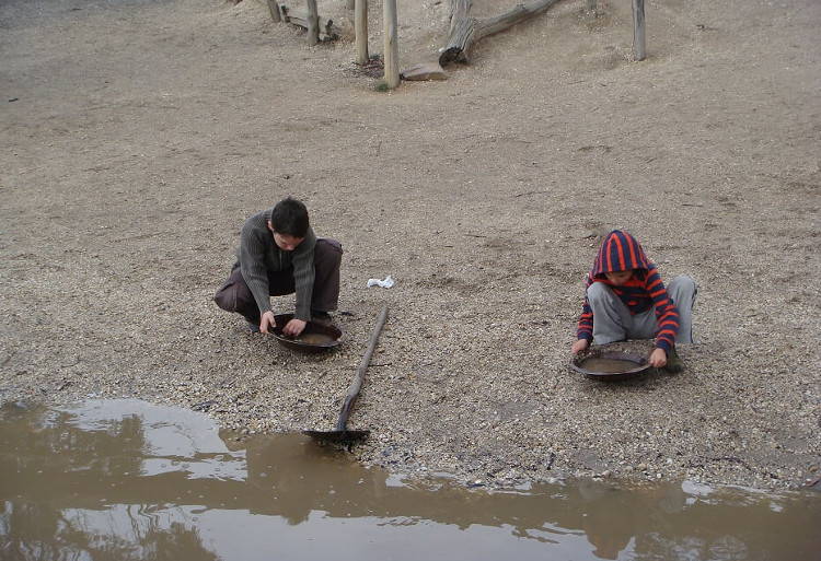 На золотых приисках в Австралии