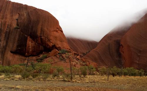 Восход над Улуру и прогулка в Ката-Тьюта
