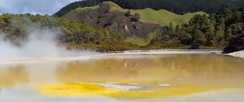 Экскурсия в Роторуа, Долину гейзеров и Хоббитон из Тауранги